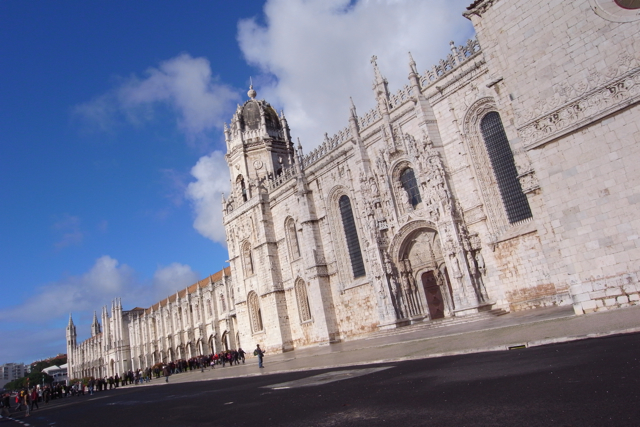 Jeronimos-outside